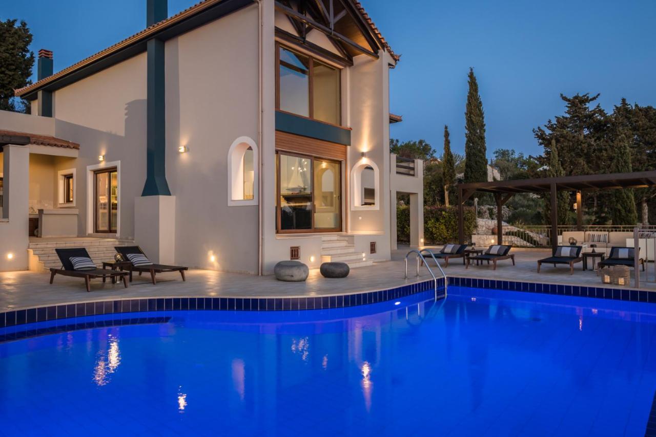 Luxury Villa Karmaniolos Fiskardo Kefalonia Eksteriør billede