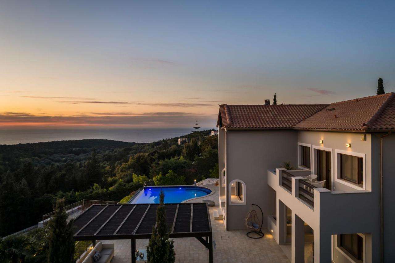 Luxury Villa Karmaniolos Fiskardo Kefalonia Eksteriør billede