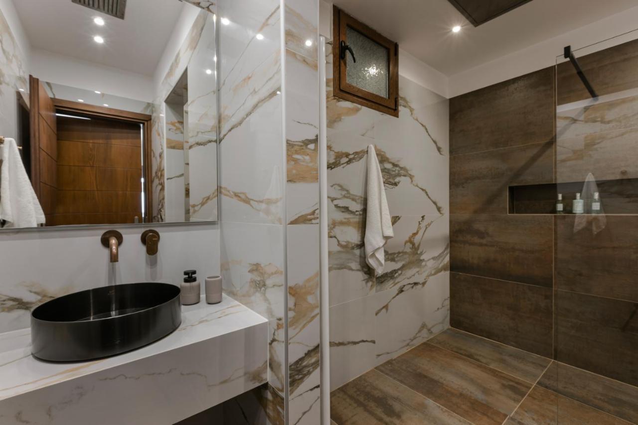 Luxury Villa Karmaniolos Fiskardo Kefalonia Eksteriør billede