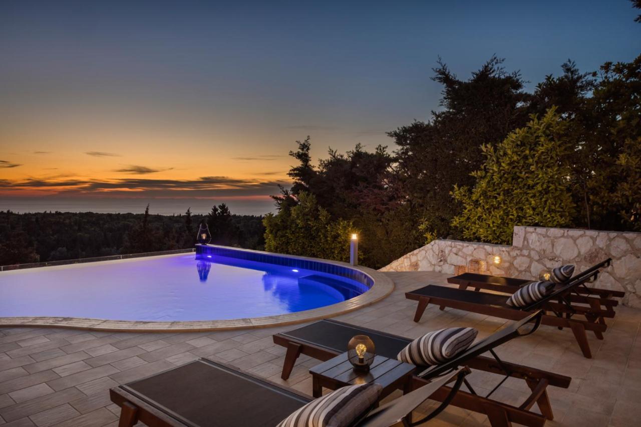 Luxury Villa Karmaniolos Fiskardo Kefalonia Eksteriør billede